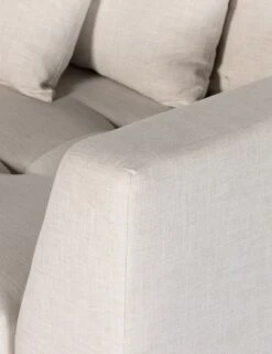 Redinger Media Lounger -Lulu and Georgia Store 238312 001 DET 3