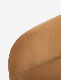 Maas Sofa -Lulu and Georgia Store FO 1029 40 Fayecloseup02 shadsilo