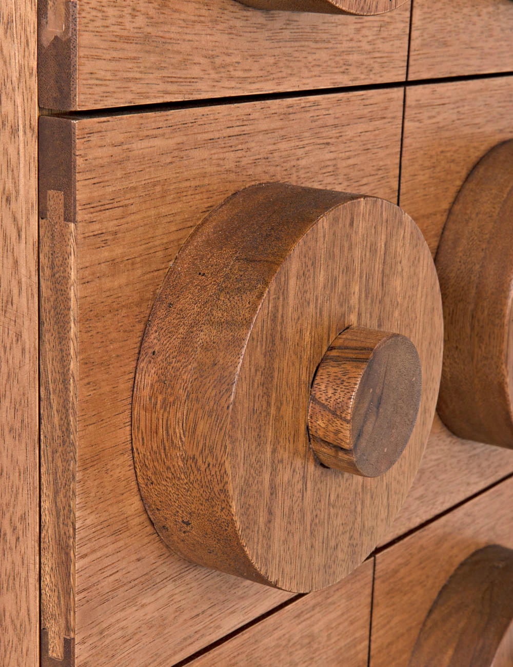 Kobe 3-Drawer Dresser 9 Kobe 3-Drawer Dresser - Image 9