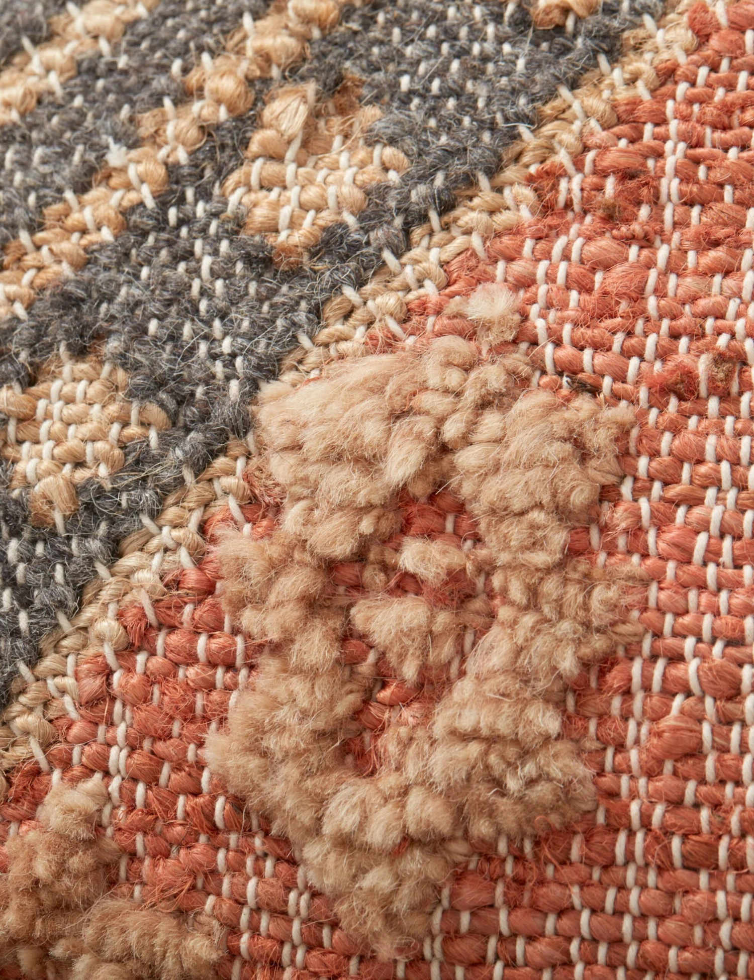 Chambers Pouf 4 Chambers Pouf - Image 4